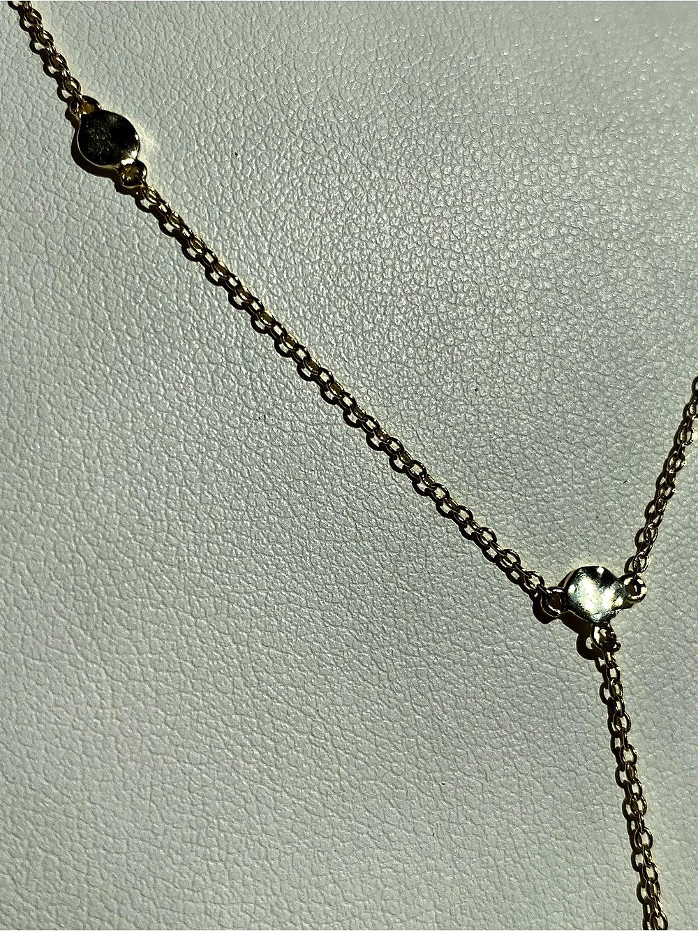 Gorjana Chloe Short Lariat Necklace Gold Like New - Picture 3 of 7